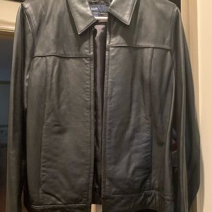 Women’s leather jacket